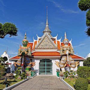  วัดโชคทิพย์วิรัณ  - โบราณสถานอันเก่าแก่และศูนย์กลางศาสนาที่อุดมด้วยประวัติศาสตร์!